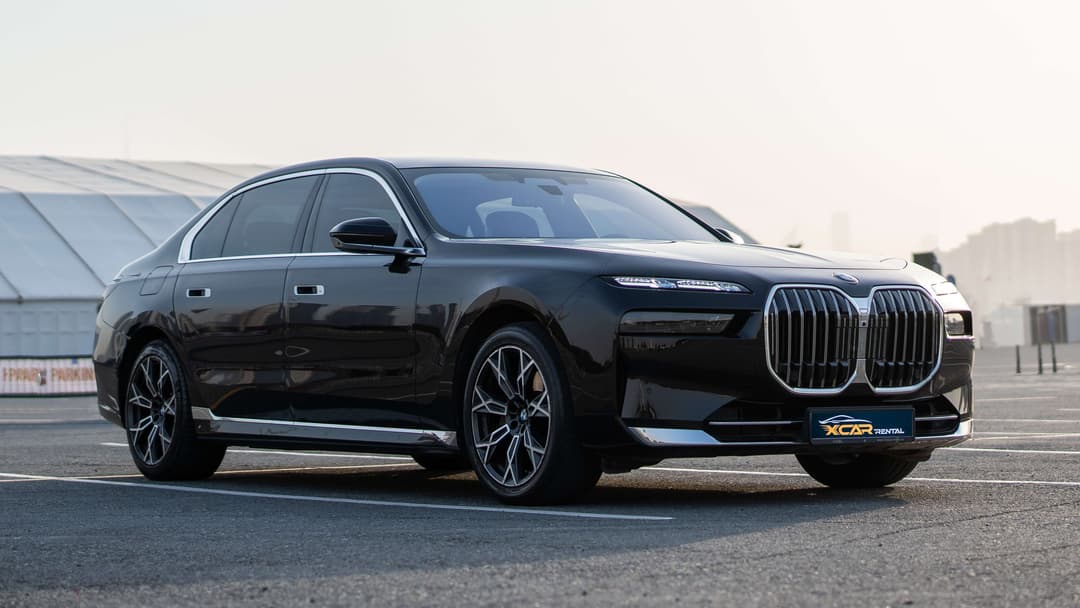 luxury car rental dubai